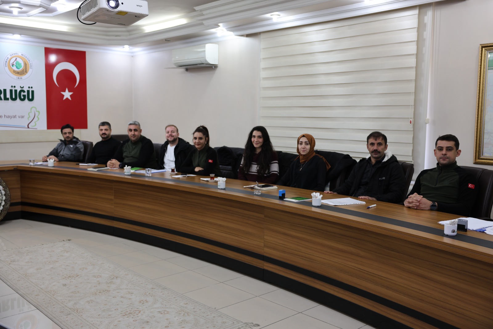 H B H E E X8 Wo A A Yt J H