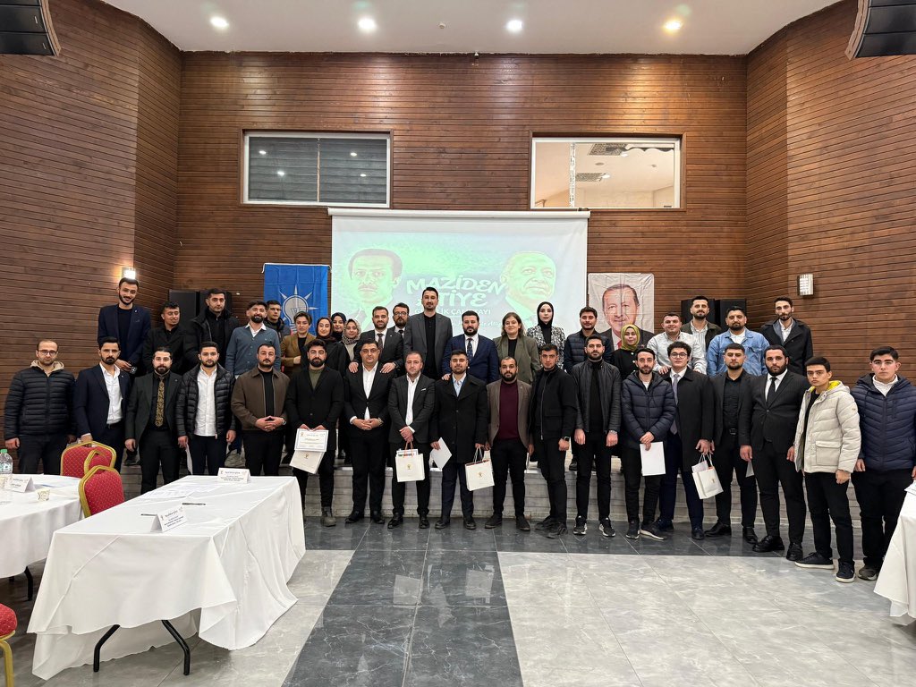 H B R V X T O Ww A A7 X I S