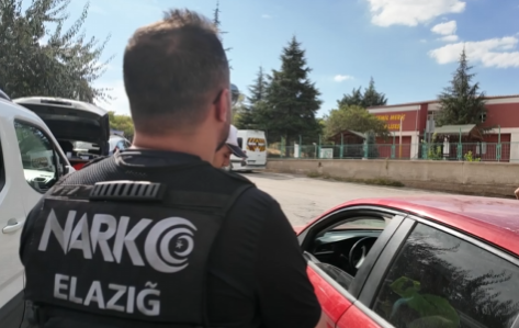 Elazığ’da Okul Çevrelerinde “Narko Alan” Denetimi
