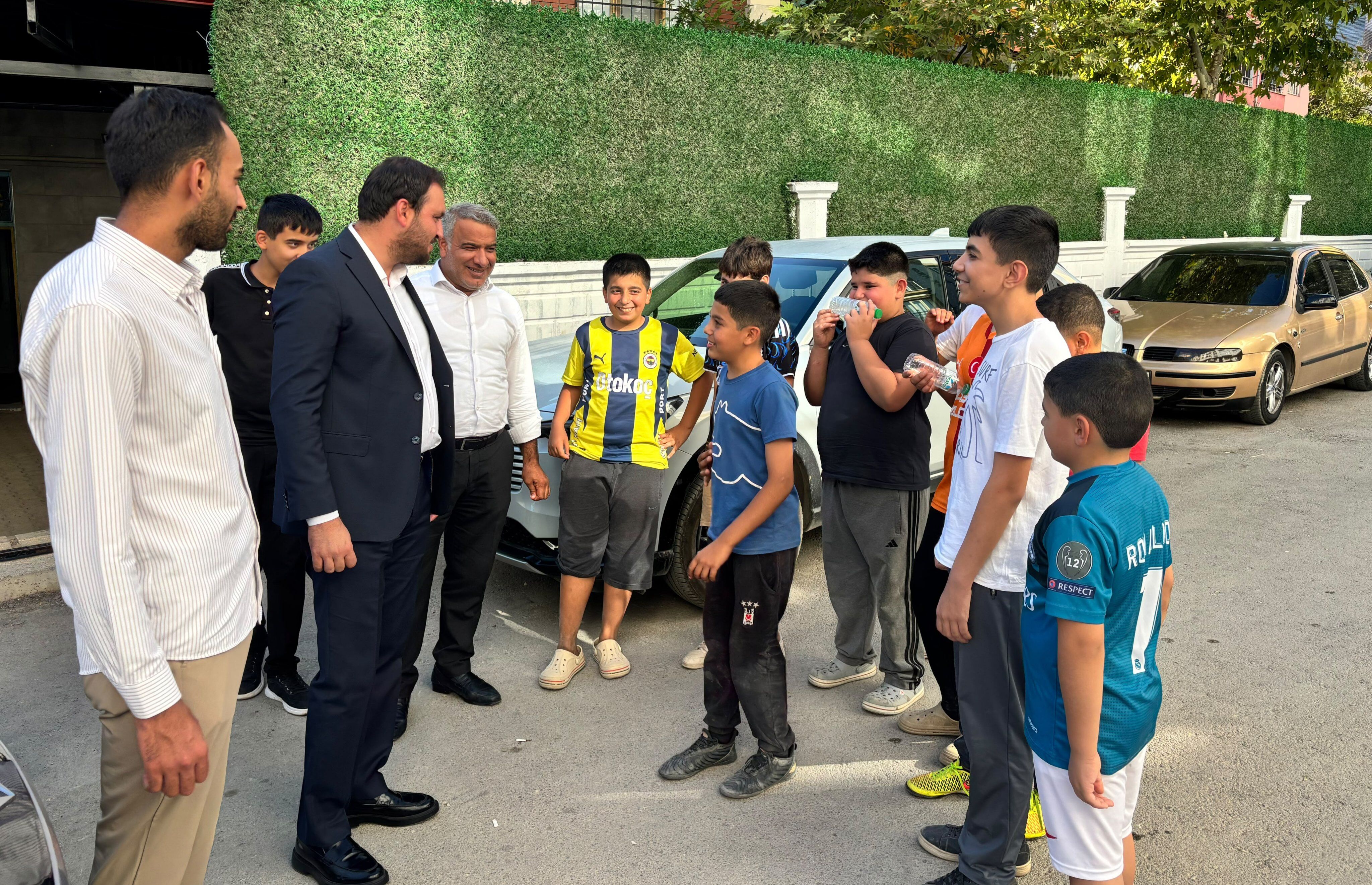 Selmanoğlu’ndan Elazığ Esnafına Ziyaret