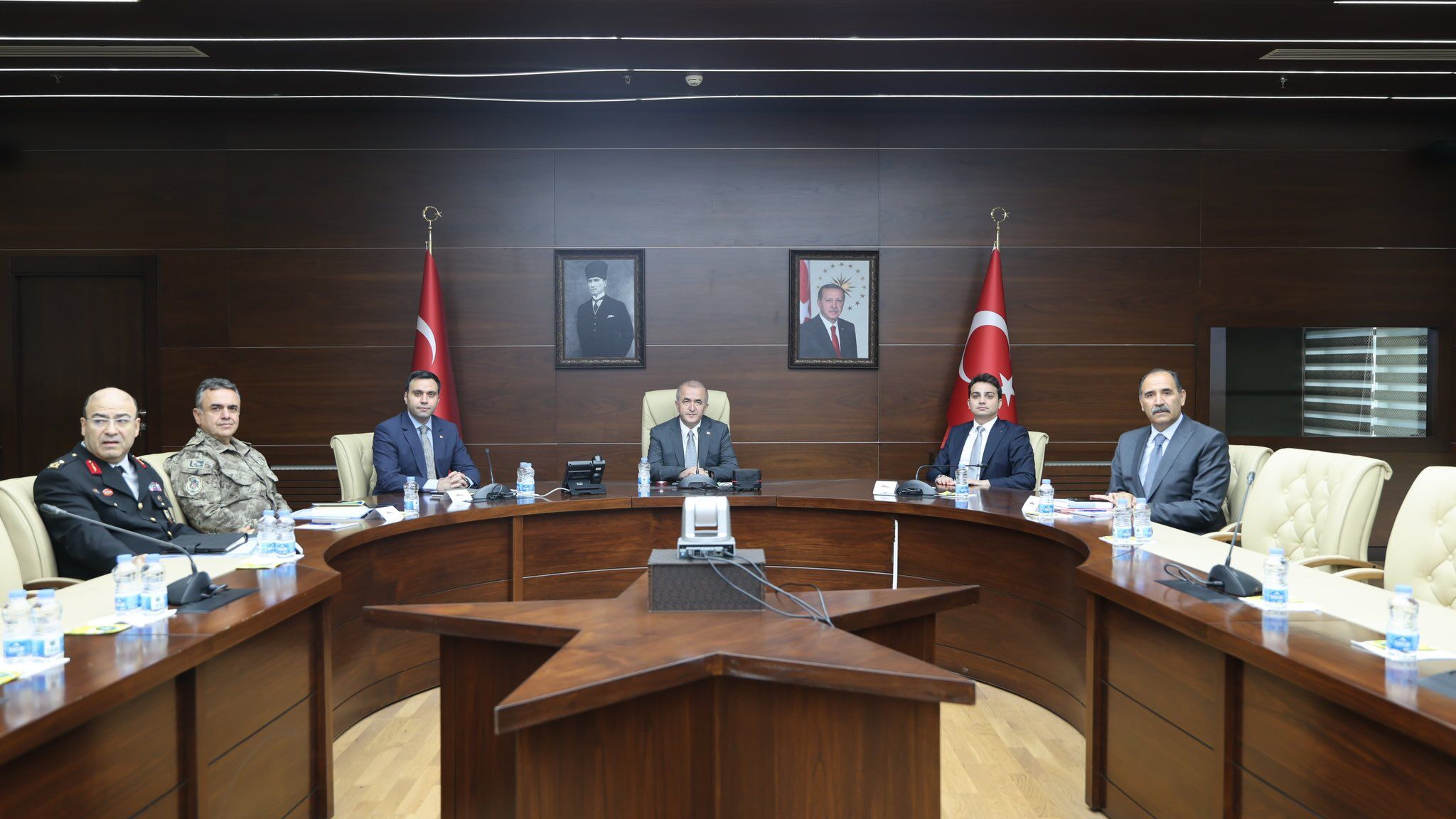 Elazığ’da Okul Güvenliği Toplantısı Gerçekleştirildi