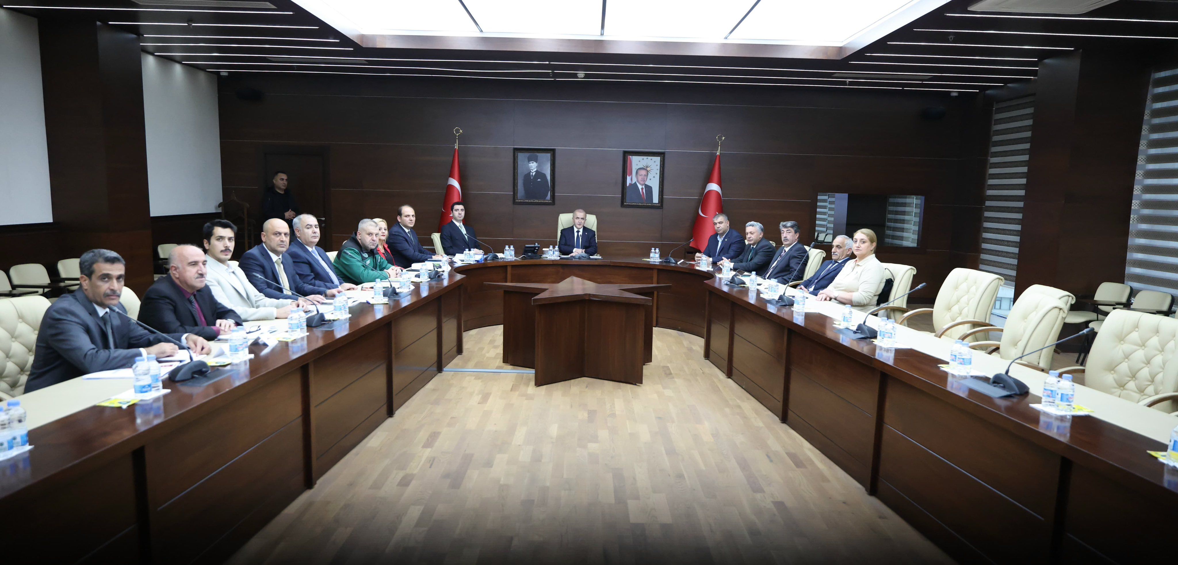 Elazığ’da Beldelerin Doğal Gaz İhtiyaçları Görüşüldü